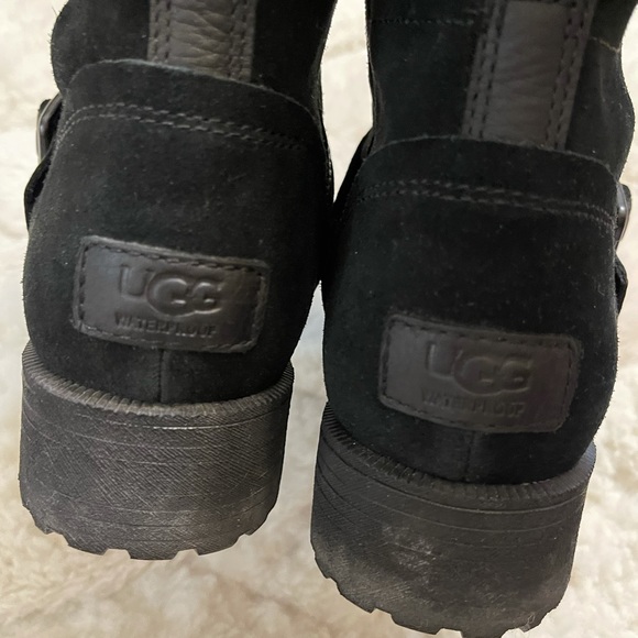UGG boots - Picture 2 of 13